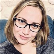 Professeur bilingue enseignant depuis 10 ans en tant que professeure d’anglais et habilitée à enseigner le FLE donne cours en visio ou en présentiel selon distance et vos disponibilités